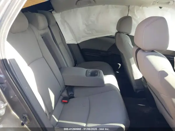 2HGFC2F76JH553316 2018 HONDA CIVIC - Image 8