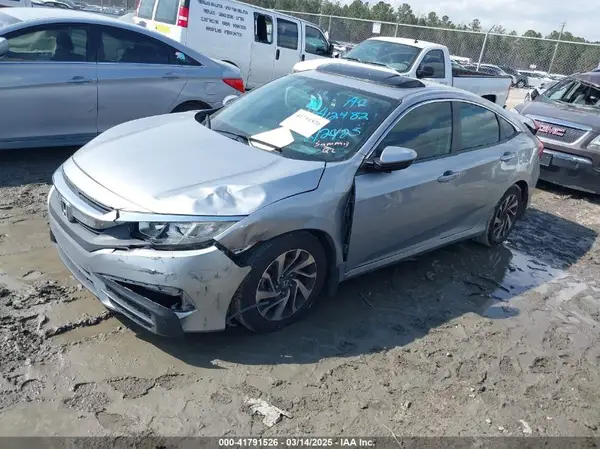 2HGFC2F76JH554191 2018 HONDA CIVIC - Image 2