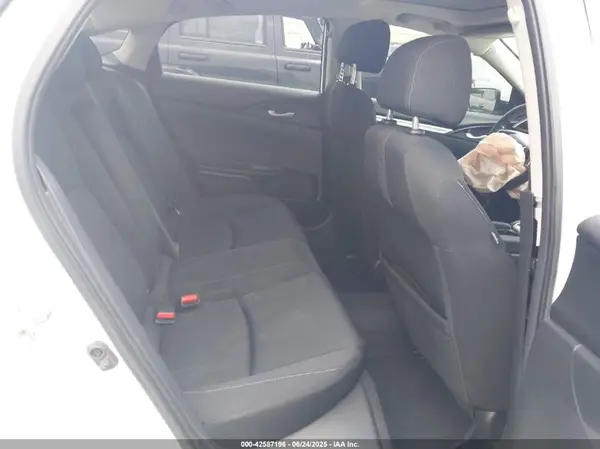 2HGFC2F76JH557883 2018 HONDA CIVIC - Image 8