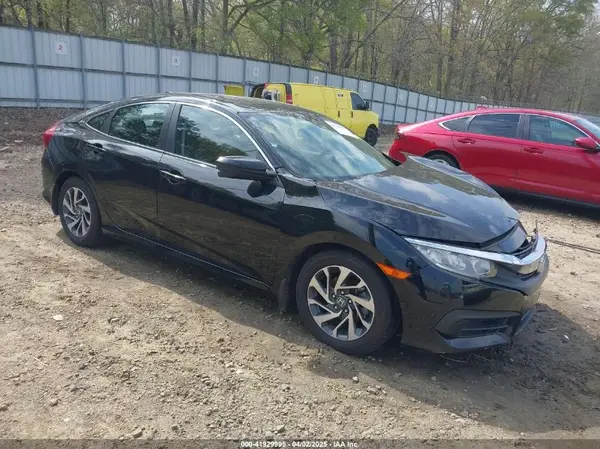 2HGFC2F76JH558368 2018 HONDA CIVIC - Image 1