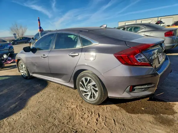 2HGFC2F76JH560587 2018 HONDA CIVIC - Image 2