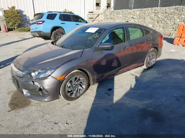 2HGFC2F76JH569399 2018 HONDA CIVIC - Image 2