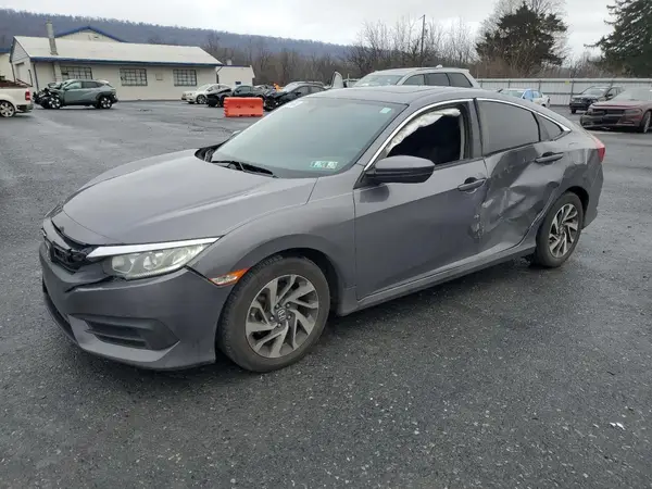2HGFC2F76JH572139 2018 HONDA CIVIC - Image 1