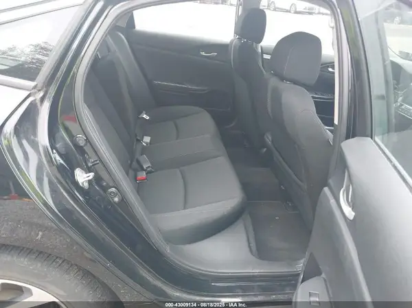 2HGFC2F76JH577499 2018 HONDA CIVIC - Image 8