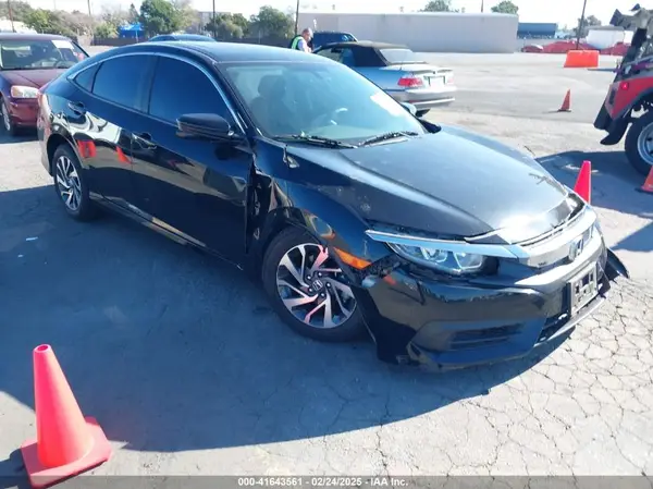 2HGFC2F76JH578412 2018 HONDA CIVIC - Image 1