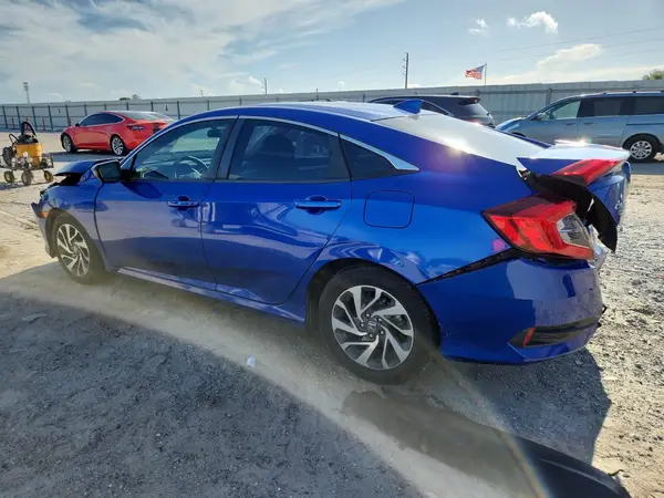 2HGFC2F76JH590740 2018 HONDA CIVIC - Image 2