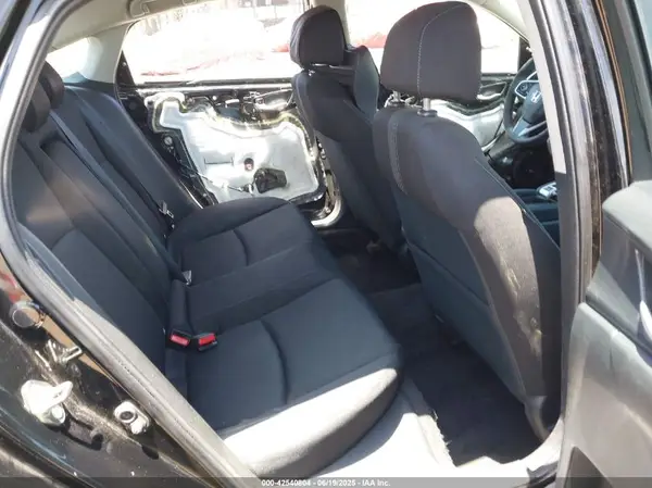 2HGFC2F76JH605561 2018 HONDA CIVIC - Image 8
