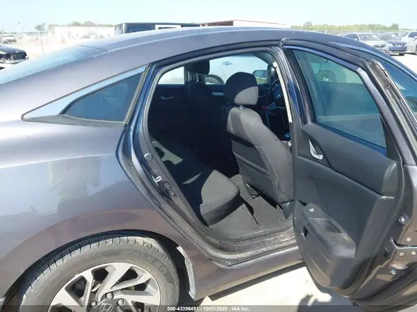 2HGFC2F77GH552832 2016 HONDA CIVIC - Image 8