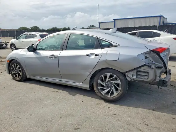 2HGFC2F77HH558776 2017 HONDA CIVIC - Image 2