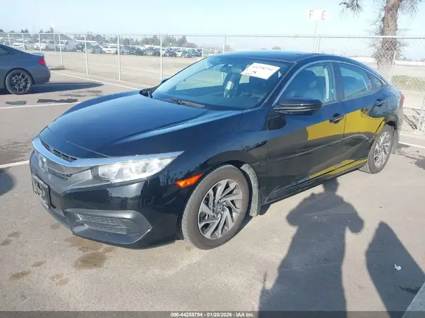 2HGFC2F77HH563413 2017 HONDA CIVIC - Image 2