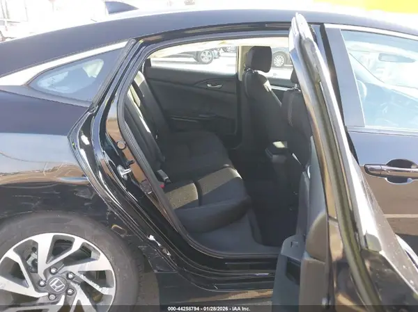 2HGFC2F77HH563413 2017 HONDA CIVIC - Image 8