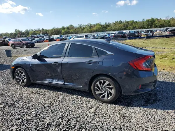 2HGFC2F77HH563802 2017 HONDA CIVIC - Image 2