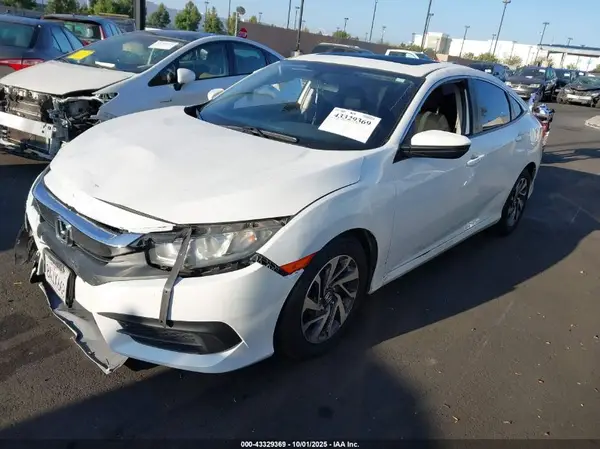 2HGFC2F77HH576310 2017 HONDA CIVIC - Image 2