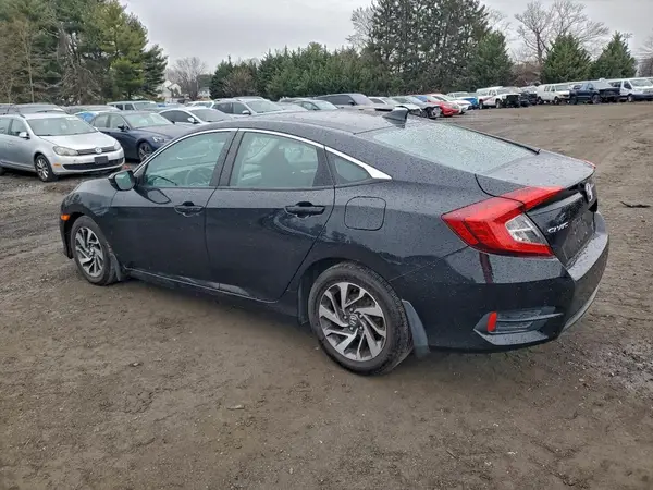 2HGFC2F77JH506490 2018 HONDA CIVIC - Image 2