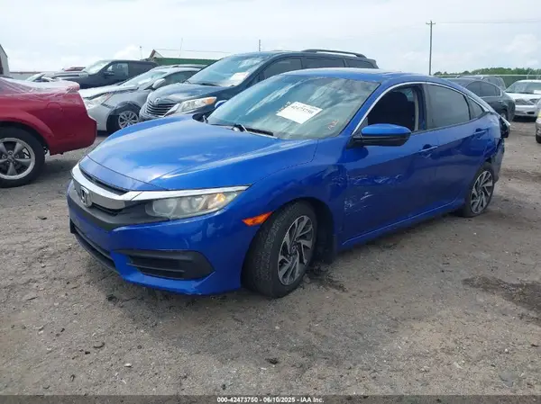 2HGFC2F77JH508367 2018 HONDA CIVIC - Image 2