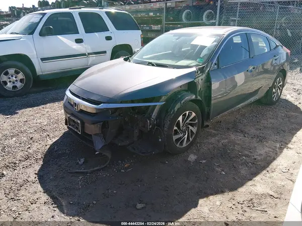 2HGFC2F77JH509311 2018 HONDA CIVIC - Image 2
