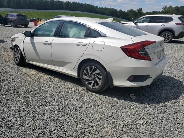 2HGFC2F77JH510460 2018 HONDA CIVIC - Image 2