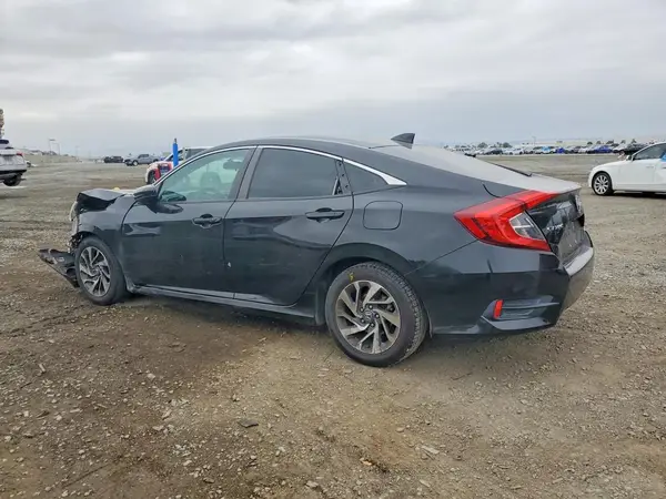 2HGFC2F77JH510779 2018 HONDA CIVIC - Image 2