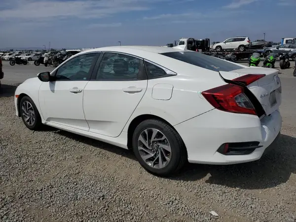 2HGFC2F77JH514248 2018 HONDA CIVIC - Image 2