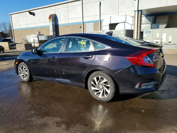 2HGFC2F77JH521877 2018 HONDA CIVIC - Image 2
