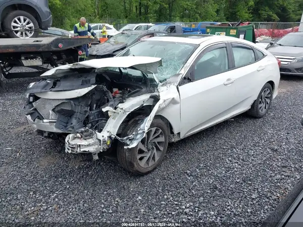 2HGFC2F77JH528439 2018 HONDA CIVIC - Image 2