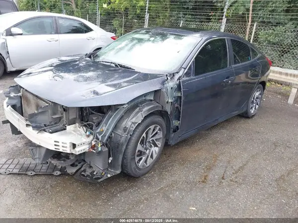 2HGFC2F77JH544026 2018 HONDA CIVIC - Image 2