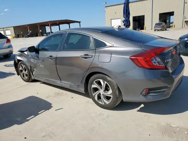2HGFC2F77JH545452 2018 HONDA CIVIC - Image 2