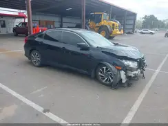 2HGFC2F77JH561439 2018 HONDA CIVIC