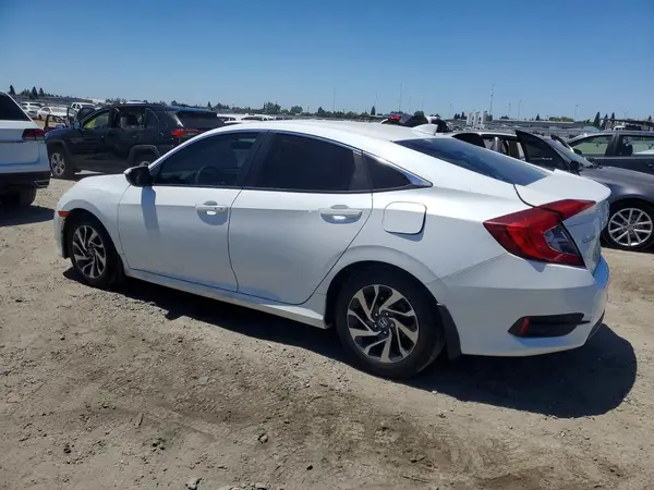 2HGFC2F77JH564048 2018 HONDA CIVIC - Image 2