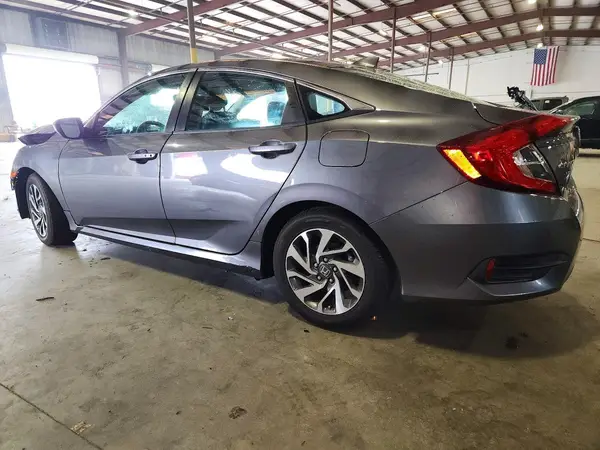 2HGFC2F77JH565992 2018 HONDA CIVIC - Image 2
