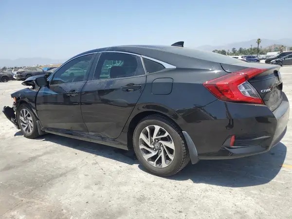 2HGFC2F77JH568746 2018 HONDA CIVIC - Image 2