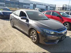 2HGFC2F77JH571243 2018 HONDA CIVIC