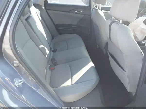 2HGFC2F77JH575440 2018 HONDA CIVIC - Image 8
