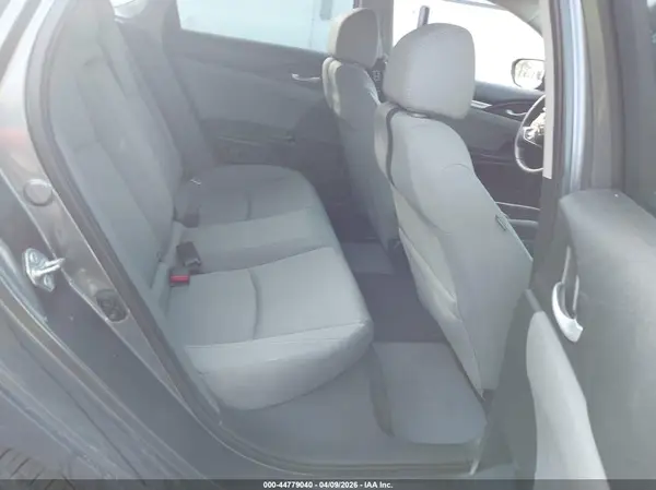 2HGFC2F77JH579682 2018 HONDA CIVIC - Image 8