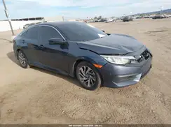 2HGFC2F77JH584719 2018 HONDA CIVIC
