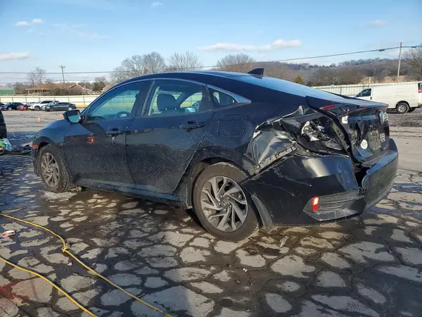 2HGFC2F77JH587992 2018 HONDA CIVIC - Image 2