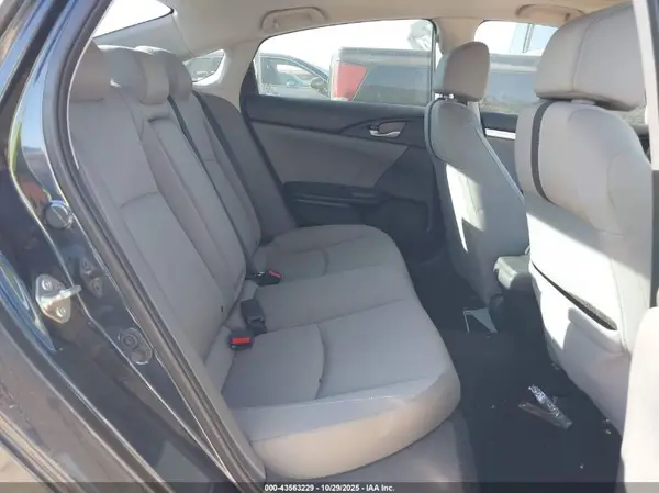 2HGFC2F77JH590214 2018 HONDA CIVIC - Image 8
