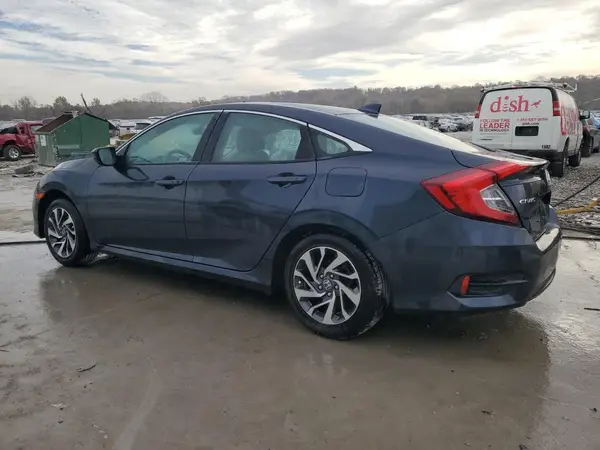2HGFC2F77JH590231 2018 HONDA CIVIC - Image 2