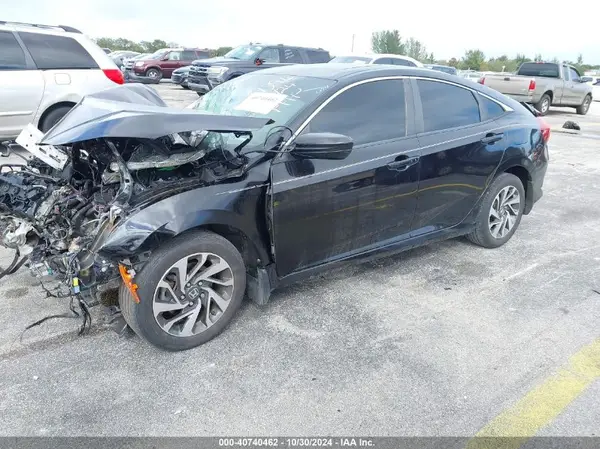 2HGFC2F77JH591394 2018 HONDA CIVIC - Image 2