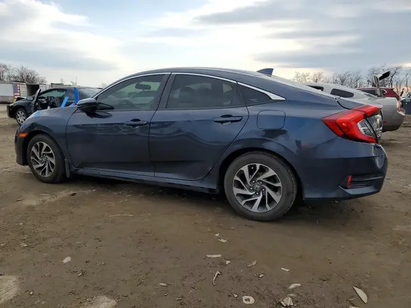 2HGFC2F77JH593372 2018 HONDA CIVIC - Image 2