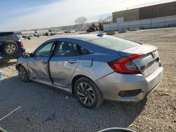 2HGFC2F77JH605021 2018 HONDA CIVIC - Image 2