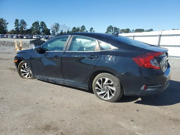 2HGFC2F77JH609134 2018 HONDA CIVIC - Image 2