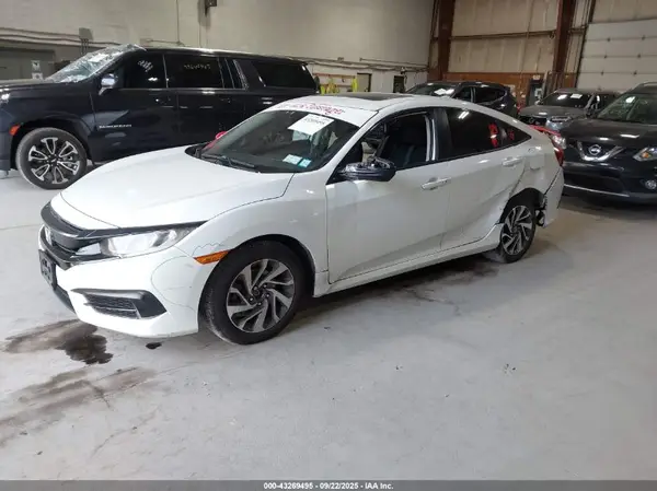 2HGFC2F78HH512082 2017 HONDA CIVIC - Image 2