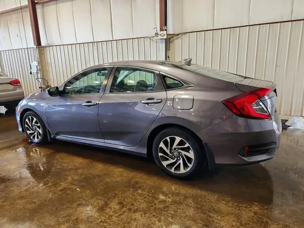 2HGFC2F78HH512583 2017 HONDA CIVIC - Image 2