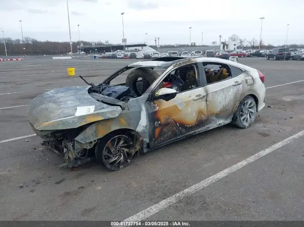 2HGFC2F78HH512759 2017 HONDA CIVIC - Image 2