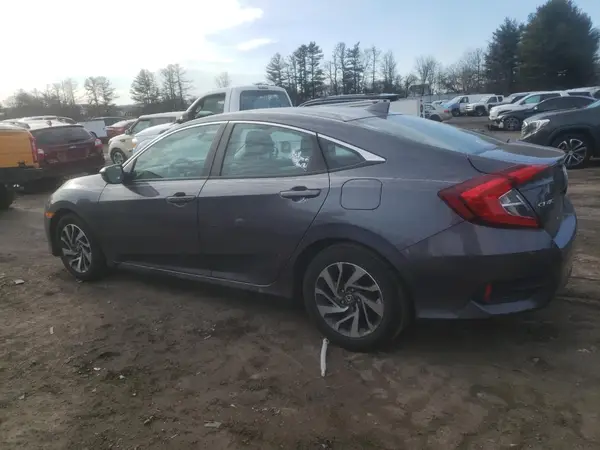 2HGFC2F78HH572976 2017 HONDA CIVIC - Image 2