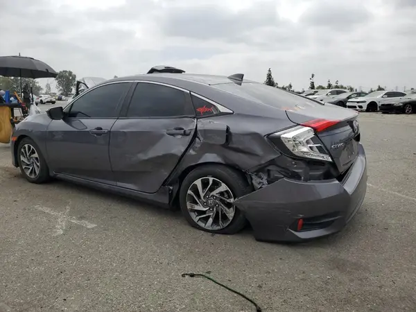 2HGFC2F78JH515859 2018 HONDA CIVIC - Image 2