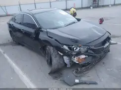 2HGFC2F78JH528143 2018 HONDA CIVIC