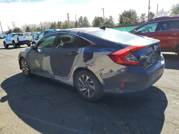 2HGFC2F78JH544066 2018 HONDA CIVIC - Image 2