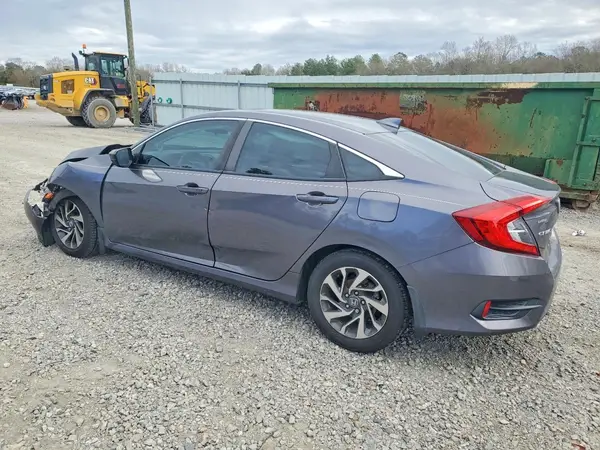 2HGFC2F78JH551499 2018 HONDA CIVIC - Image 2